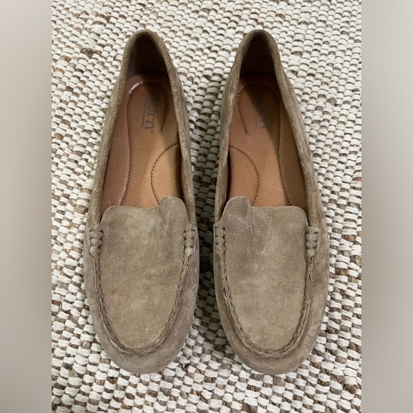 Born Nerona Tan Suede Loafers Driving Shoes Moccasins Size 6 - Picture 1 of 10